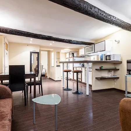 Atypical Cozy 1 Bdr Old Town * 尼斯