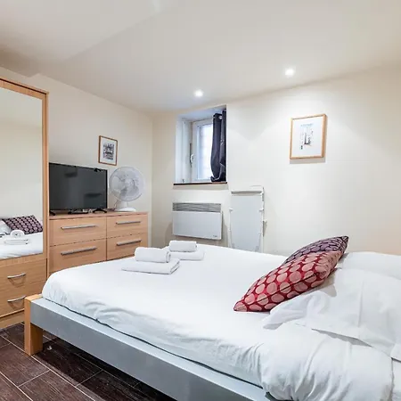 Atypical Cozy 1 Bdr Old Town *