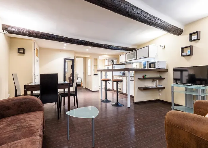 Atypical Cozy 1 Bdr Old Town * Ницца