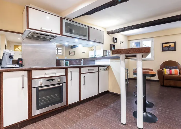 Atypical Cozy 1 Bdr Old Town *